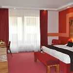 Art William Ξενοδοχείο 4*