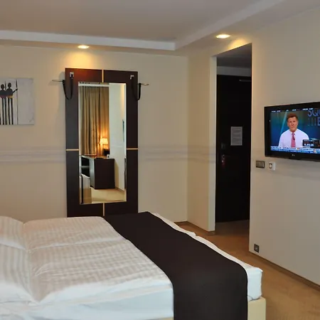 Hotel Art William 4*