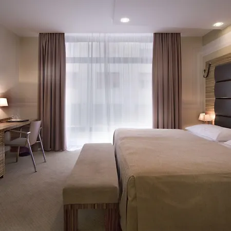 Hotel Art William 4*