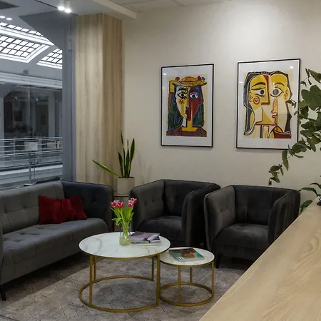 Hotel Art William 4*