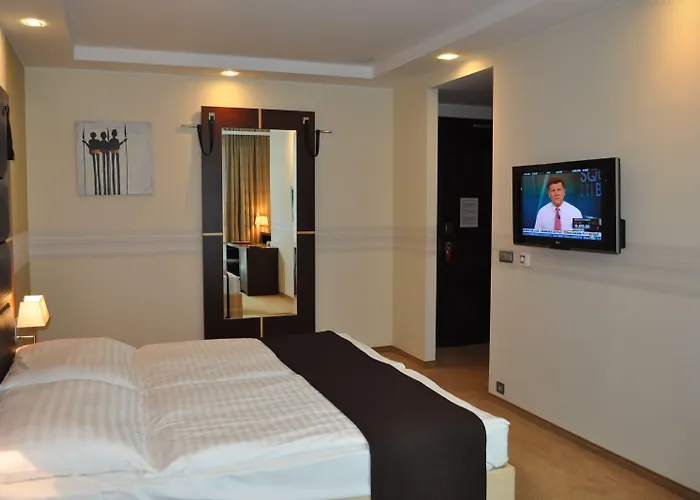 Hotel Art William 4*