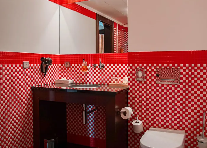 Art William Hotel 4*