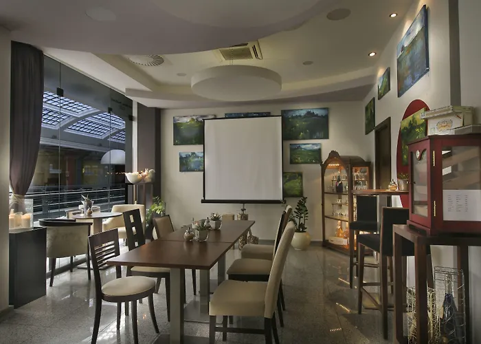 Art William Hotel 4*